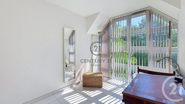 Appartement F4 à vendre - 4 pièces - 74.2 m2 - GAGNY - 93 - ILE-DE-FRANCE - Century 21 Sweet Home Immobilier