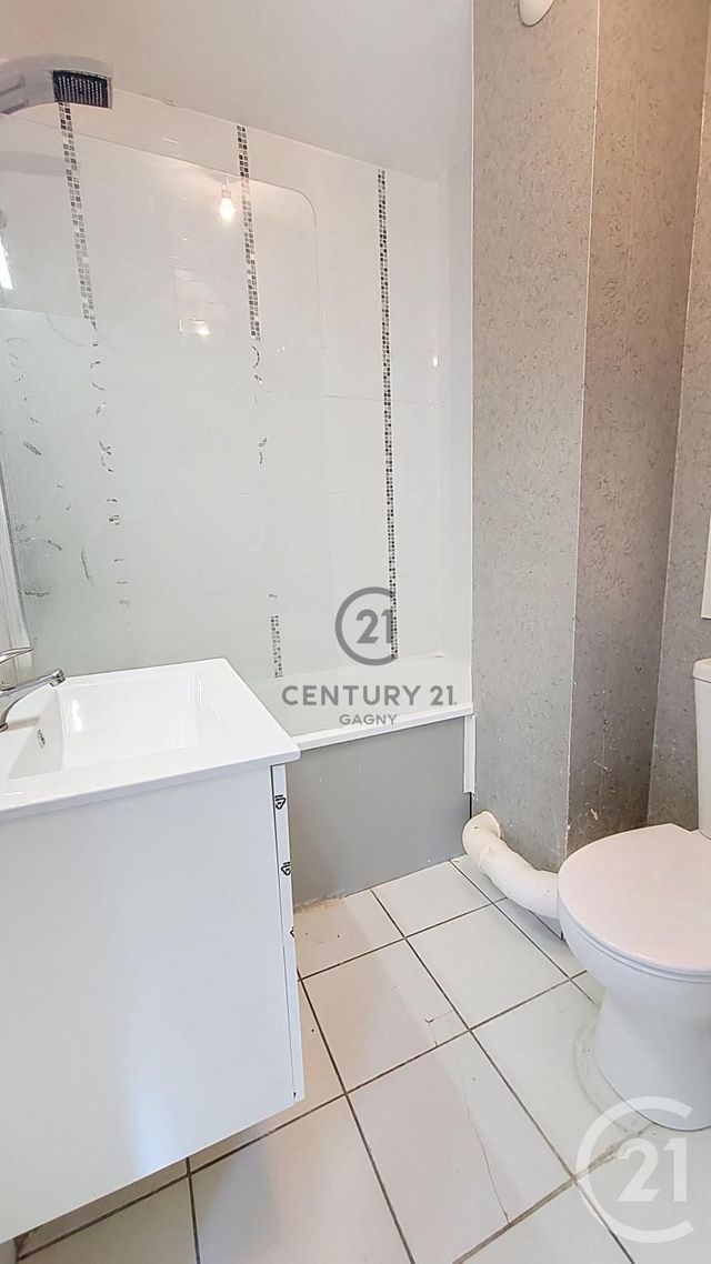 Appartement Duplex à vendre - 3 pièces - 58.1 m2 - GAGNY - 93 - ILE-DE-FRANCE - Century 21 Sweet Home Immobilier