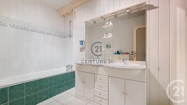 Appartement F4 à vendre - 4 pièces - 108.18 m2 - LE RAINCY - 93 - ILE-DE-FRANCE - Century 21 Sweet Home Immobilier