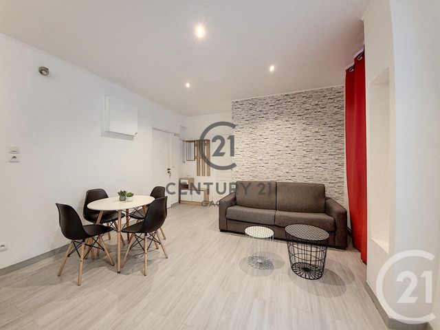 Appartement F2 à vendre - 2 pièces - 30.1 m2 - GAGNY - 93 - ILE-DE-FRANCE - Century 21 Sweet Home Immobilier