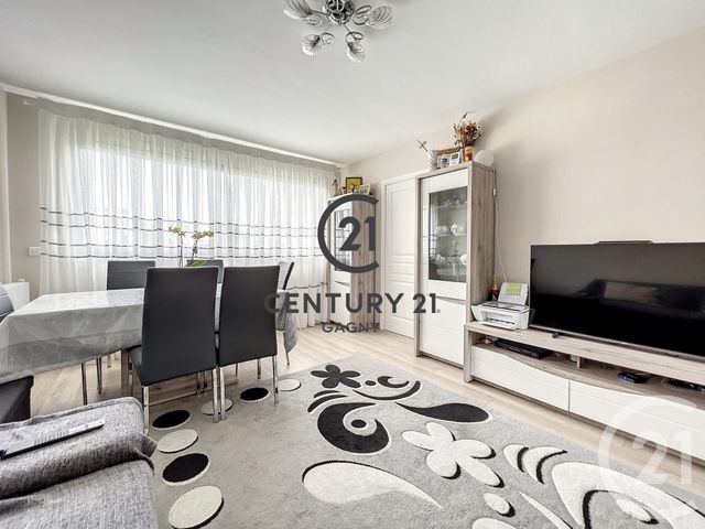 Appartement F4 à vendre - 4 pièces - 69.2 m2 - GAGNY - 93 - ILE-DE-FRANCE - Century 21 Sweet Home Immobilier