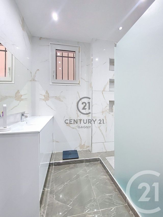 Appartement F3 à vendre - 3 pièces - 56.79 m2 - GAGNY - 93 - ILE-DE-FRANCE - Century 21 Sweet Home Immobilier