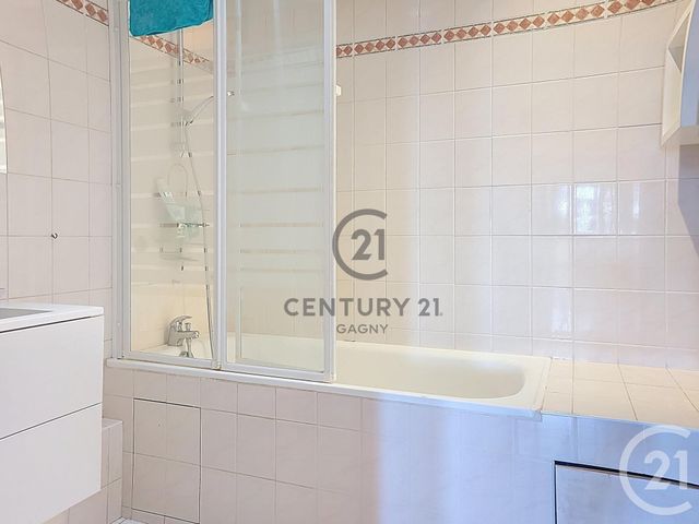 Appartement F3 à vendre - 3 pièces - 66.96 m2 - GAGNY - 93 - ILE-DE-FRANCE - Century 21 Sweet Home Immobilier