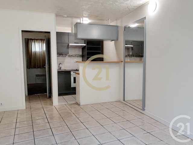 Appartement F2 à vendre - 2 pièces - 33.05 m2 - GAGNY - 93 - ILE-DE-FRANCE - Century 21 Sweet Home Immobilier