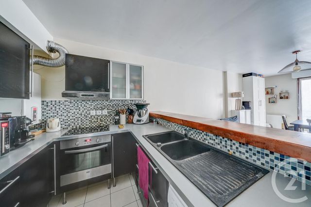 Appartement F3 à vendre - 3 pièces - 60.83 m2 - NEUILLY SUR MARNE - 93 - ILE-DE-FRANCE - Century 21 Sweet Home Immobilier