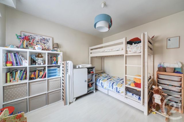 Appartement F3 à vendre - 3 pièces - 60.83 m2 - NEUILLY SUR MARNE - 93 - ILE-DE-FRANCE - Century 21 Sweet Home Immobilier