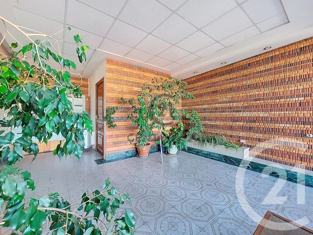 Appartement F3 à vendre - 3 pièces - 54.56 m2 - GAGNY - 93 - ILE-DE-FRANCE - Century 21 Sweet Home Immobilier