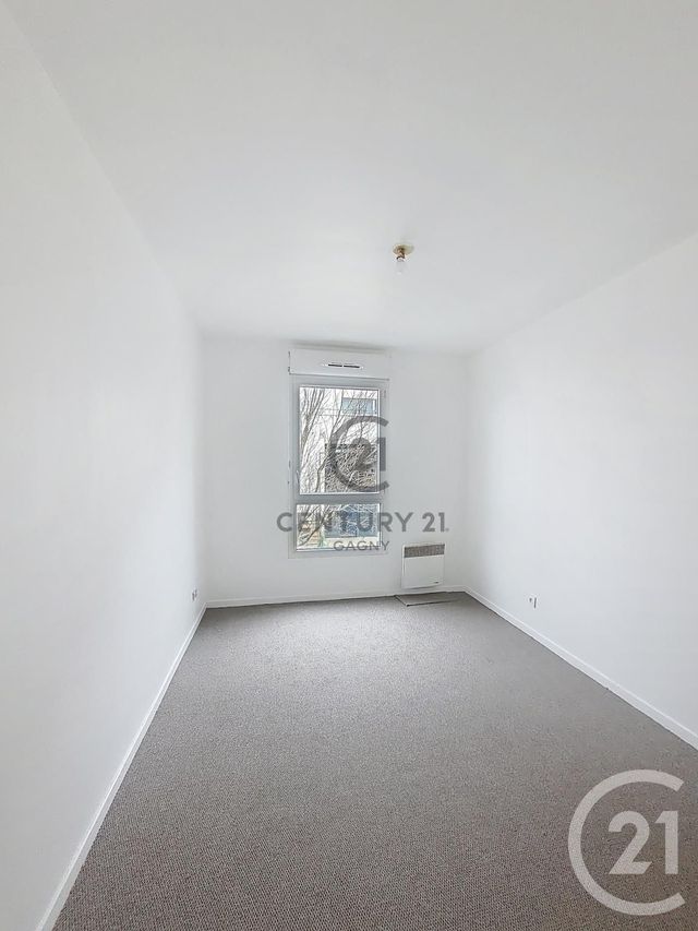 Appartement F3 à louer - 3 pièces - 61.0 m2 - VILLEMOMBLE - 93 - ILE-DE-FRANCE - Century 21 Sweet Home Immobilier