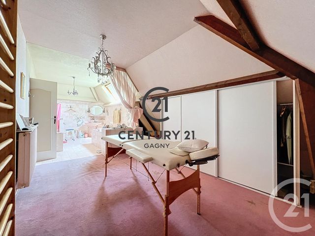 maison à vendre - 8 pièces - 225.78 m2 - GAGNY - 93 - ILE-DE-FRANCE - Century 21 Sweet Home Immobilier