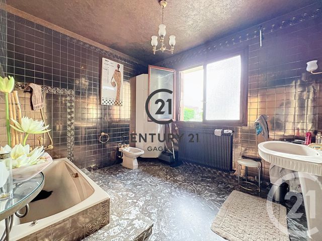 maison à vendre - 8 pièces - 225.78 m2 - GAGNY - 93 - ILE-DE-FRANCE - Century 21 Sweet Home Immobilier