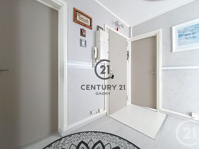 Appartement F4 à vendre - 4 pièces - 69.17 m2 - GAGNY - 93 - ILE-DE-FRANCE - Century 21 Sweet Home Immobilier