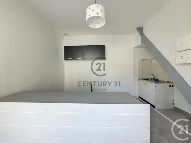 Appartement F3 à louer - 3 pièces - 56.1 m2 - LE RAINCY - 93 - ILE-DE-FRANCE - Century 21 Sweet Home Immobilier