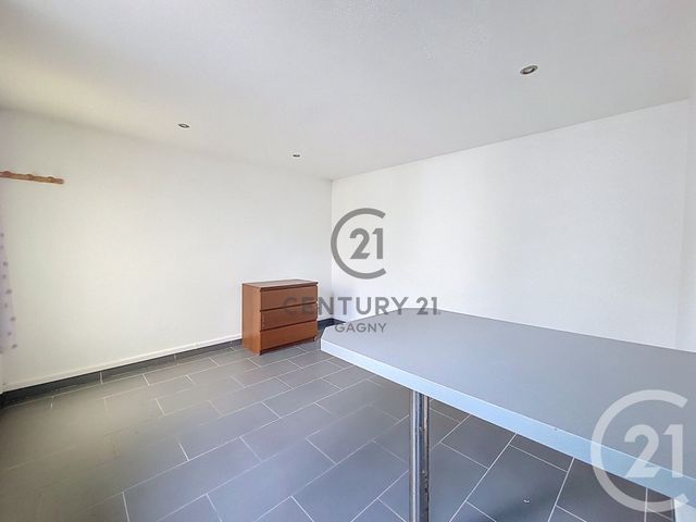 Appartement Studio à vendre - 1 pièce - 23.06 m2 - GAGNY - 93 - ILE-DE-FRANCE - Century 21 Sweet Home Immobilier