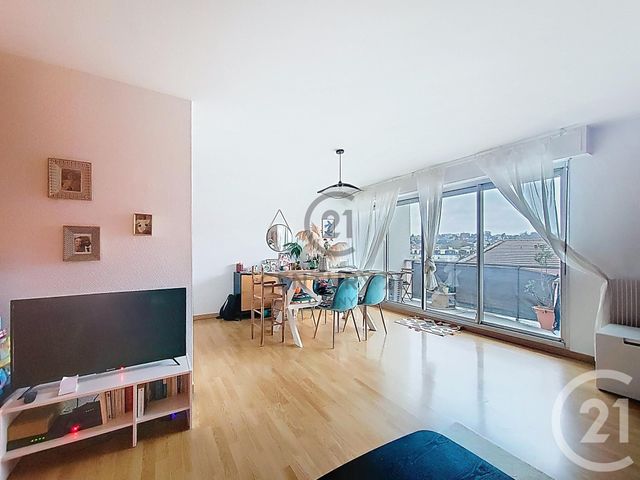 Appartement F3 à vendre - 3 pièces - 68.13 m2 - GAGNY - 93 - ILE-DE-FRANCE - Century 21 Sweet Home Immobilier