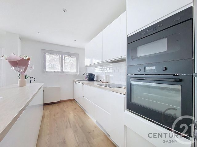 Appartement F2 à vendre - 2 pièces - 52.87 m2 - GAGNY - 93 - ILE-DE-FRANCE - Century 21 Sweet Home Immobilier
