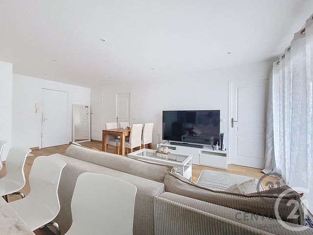 Appartement F2 à vendre - 2 pièces - 52.87 m2 - GAGNY - 93 - ILE-DE-FRANCE - Century 21 Sweet Home Immobilier