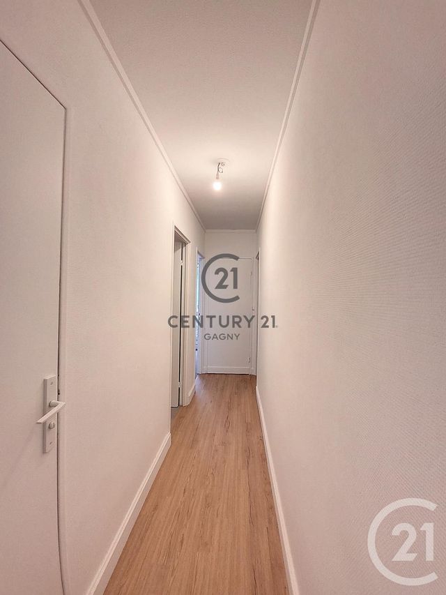 Appartement F3 à louer - 3 pièces - 58.7 m2 - GAGNY - 93 - ILE-DE-FRANCE - Century 21 Sweet Home Immobilier