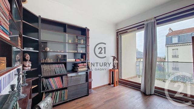Appartement F5 à vendre - 5 pièces - 91.3 m2 - LE RAINCY - 93 - ILE-DE-FRANCE - Century 21 Sweet Home Immobilier