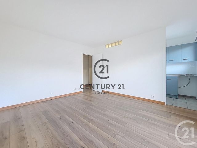 Appartement Studio à vendre - 1 pièce - 25.41 m2 - GAGNY - 93 - ILE-DE-FRANCE - Century 21 Sweet Home Immobilier