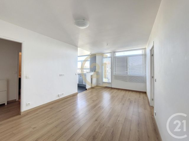 Appartement F2 à louer - 2 pièces - 43.08 m2 - VILLEMOMBLE - 93 - ILE-DE-FRANCE - Century 21 Sweet Home Immobilier