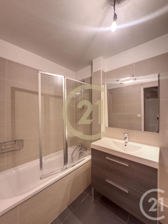 Appartement F2 à louer - 2 pièces - 43.08 m2 - VILLEMOMBLE - 93 - ILE-DE-FRANCE - Century 21 Sweet Home Immobilier