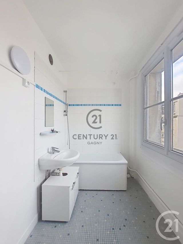 Appartement F3 à louer - 3 pièces - 57.75 m2 - LE PRE ST GERVAIS - 93 - ILE-DE-FRANCE - Century 21 Sweet Home Immobilier