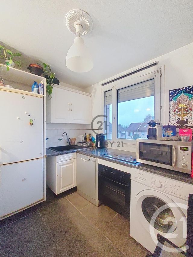 Appartement F3 à louer - 3 pièces - 50.38 m2 - GAGNY - 93 - ILE-DE-FRANCE - Century 21 Sweet Home Immobilier