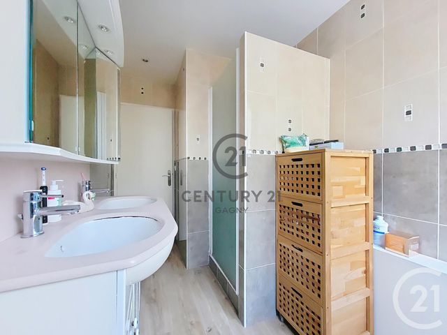 Appartement F4 à vendre - 4 pièces - 73.83 m2 - GAGNY - 93 - ILE-DE-FRANCE - Century 21 Sweet Home Immobilier