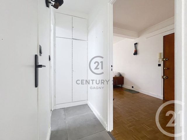 Appartement F2 à louer - 2 pièces - 51.22 m2 - VILLEMOMBLE - 93 - ILE-DE-FRANCE - Century 21 Sweet Home Immobilier