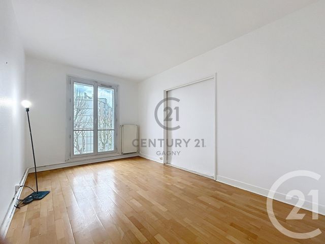Appartement F2 à louer - 2 pièces - 53.08 m2 - GAGNY - 93 - ILE-DE-FRANCE - Century 21 Sweet Home Immobilier