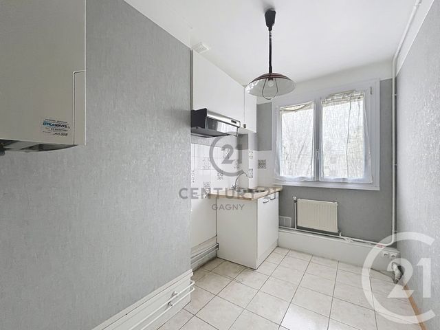 Appartement F2 à louer - 2 pièces - 53.08 m2 - GAGNY - 93 - ILE-DE-FRANCE - Century 21 Sweet Home Immobilier