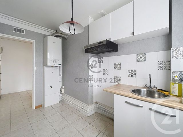 Appartement F2 à louer - 2 pièces - 53.08 m2 - GAGNY - 93 - ILE-DE-FRANCE - Century 21 Sweet Home Immobilier