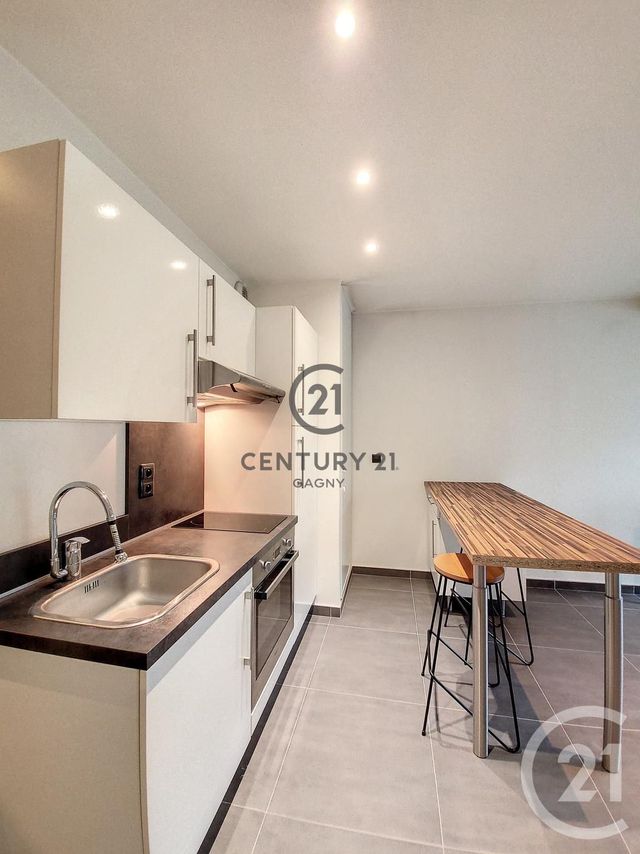 Appartement Studio à louer - 1 pièce - 26.41 m2 - GAGNY - 93 - ILE-DE-FRANCE - Century 21 Sweet Home Immobilier