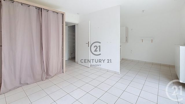 Appartement F1 à vendre - 1 pièce - 27.86 m2 - NEUILLY SUR MARNE - 93 - ILE-DE-FRANCE - Century 21 Sweet Home Immobilier