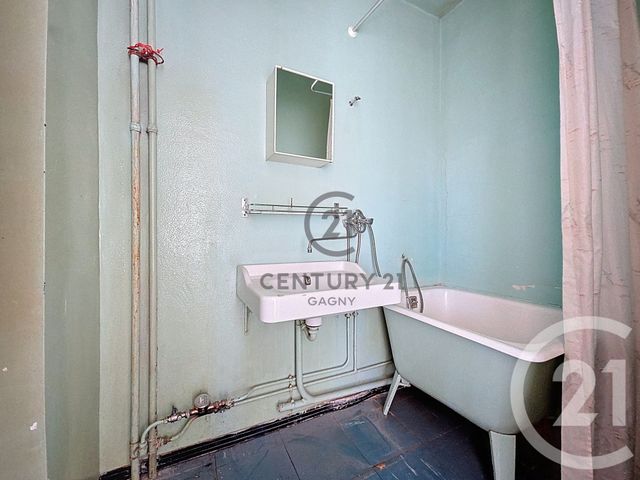 Appartement F4 à vendre - 4 pièces - 60.53 m2 - GAGNY - 93 - ILE-DE-FRANCE - Century 21 Sweet Home Immobilier