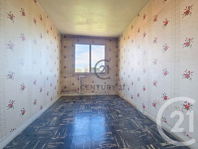 Appartement F4 à vendre - 4 pièces - 60.53 m2 - GAGNY - 93 - ILE-DE-FRANCE - Century 21 Sweet Home Immobilier