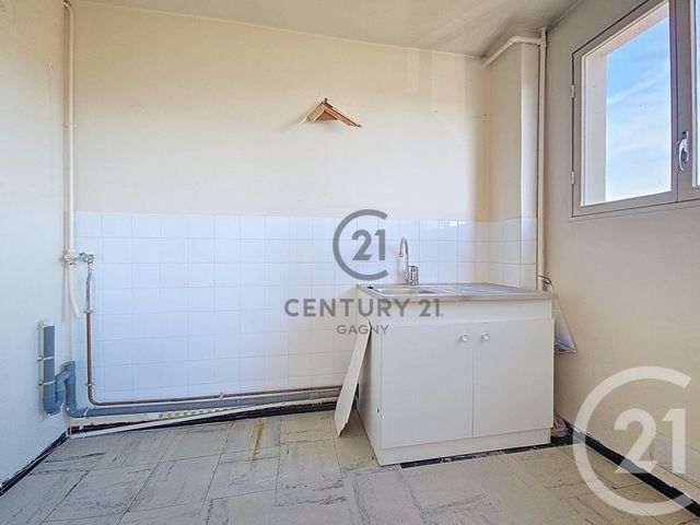 Appartement F4 à vendre - 4 pièces - 60.53 m2 - GAGNY - 93 - ILE-DE-FRANCE - Century 21 Sweet Home Immobilier