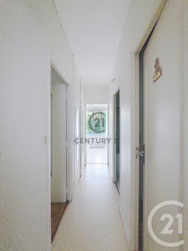 Appartement F2 à louer - 2 pièces - 49.4 m2 - GAGNY - 93 - ILE-DE-FRANCE - Century 21 Sweet Home Immobilier