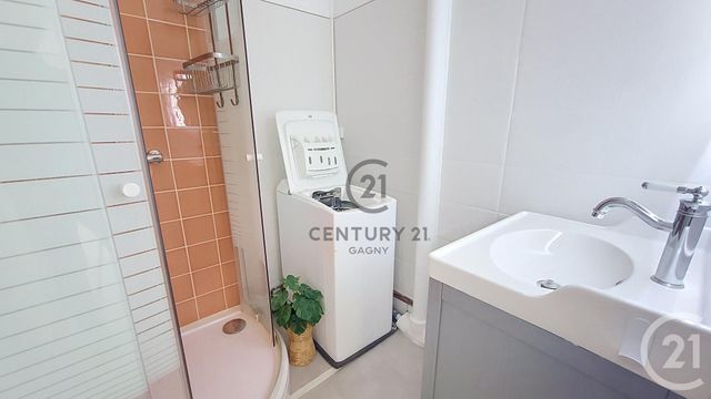 Appartement F2 à vendre - 2 pièces - 43.22 m2 - GAGNY - 93 - ILE-DE-FRANCE - Century 21 Sweet Home Immobilier