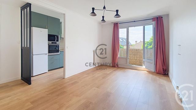 Appartement F2 à vendre - 2 pièces - 43.22 m2 - GAGNY - 93 - ILE-DE-FRANCE - Century 21 Sweet Home Immobilier