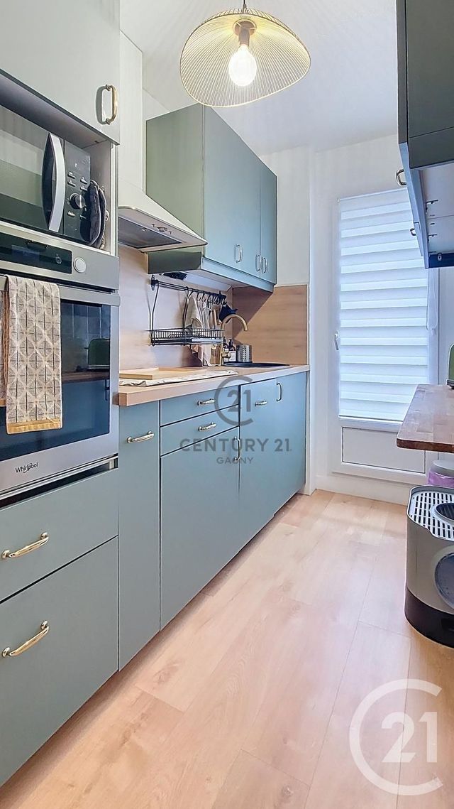 Appartement F2 à vendre - 2 pièces - 43.22 m2 - GAGNY - 93 - ILE-DE-FRANCE - Century 21 Sweet Home Immobilier