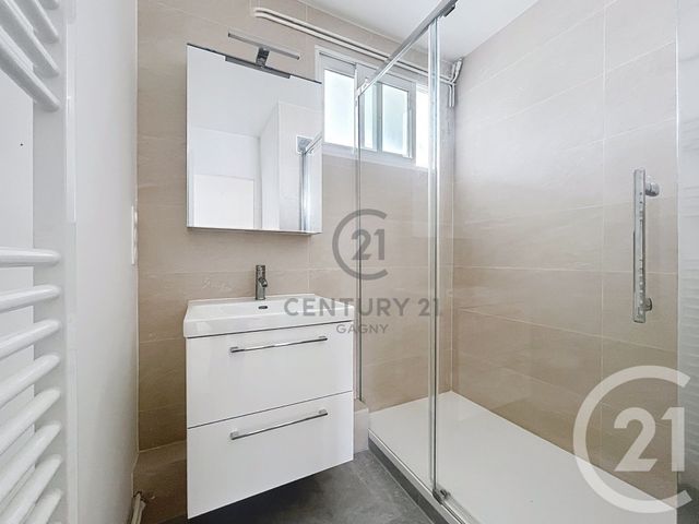 Appartement F3 à louer - 3 pièces - 60.4 m2 - GAGNY - 93 - ILE-DE-FRANCE - Century 21 Sweet Home Immobilier