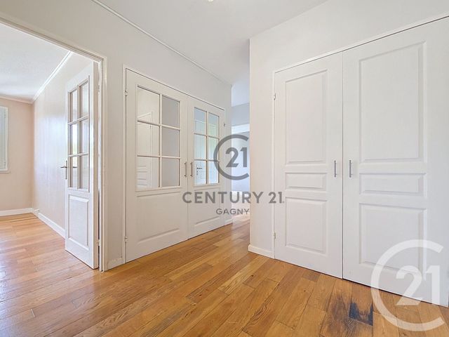 Appartement F3 bis à louer - 3 pièces - 73.29 m2 - GAGNY - 93 - ILE-DE-FRANCE - Century 21 Sweet Home Immobilier