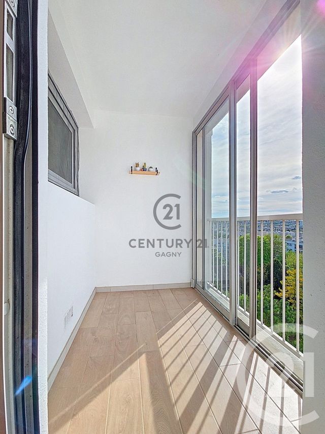 Appartement F3 bis à louer - 3 pièces - 73.29 m2 - GAGNY - 93 - ILE-DE-FRANCE - Century 21 Sweet Home Immobilier
