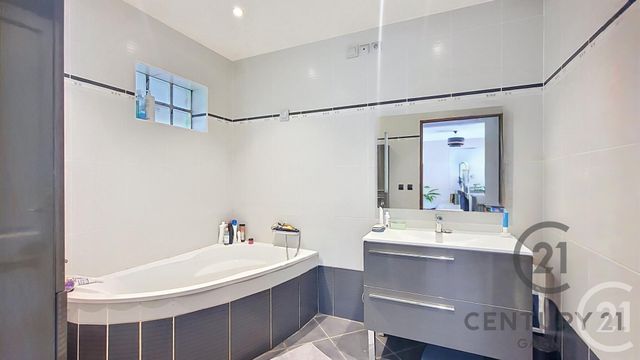 maison à vendre - 5 pièces - 94.68 m2 - NEUILLY SUR MARNE - 93 - ILE-DE-FRANCE - Century 21 Sweet Home Immobilier