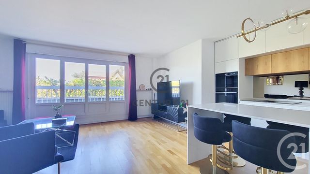 Appartement F1 bis à vendre - 2 pièces - 54.48 m2 - LE RAINCY - 93 - ILE-DE-FRANCE - Century 21 Sweet Home Immobilier