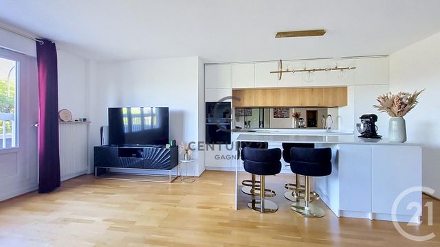 Appartement F1 bis à vendre - 2 pièces - 54.48 m2 - LE RAINCY - 93 - ILE-DE-FRANCE - Century 21 Sweet Home Immobilier