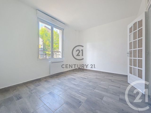 Appartement F2 à louer - 2 pièces - 41.37 m2 - LE RAINCY - 93 - ILE-DE-FRANCE - Century 21 Sweet Home Immobilier