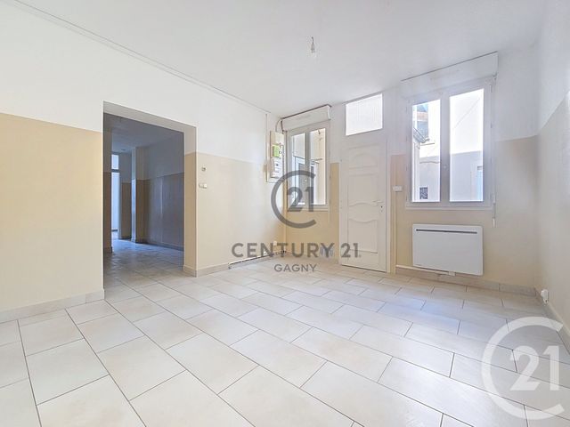 Appartement F2 à louer - 2 pièces - 41.37 m2 - LE RAINCY - 93 - ILE-DE-FRANCE - Century 21 Sweet Home Immobilier