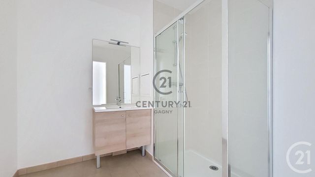Appartement F4 à vendre - 3 pièces - 71.37 m2 - GAGNY - 93 - ILE-DE-FRANCE - Century 21 Sweet Home Immobilier